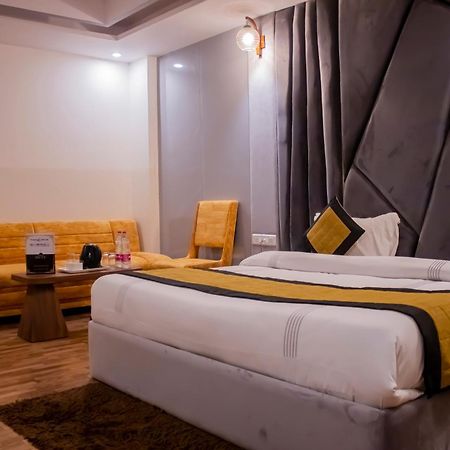 Hotel Airport City Near Delhi International Airport Új-Delhi Kültér fotó