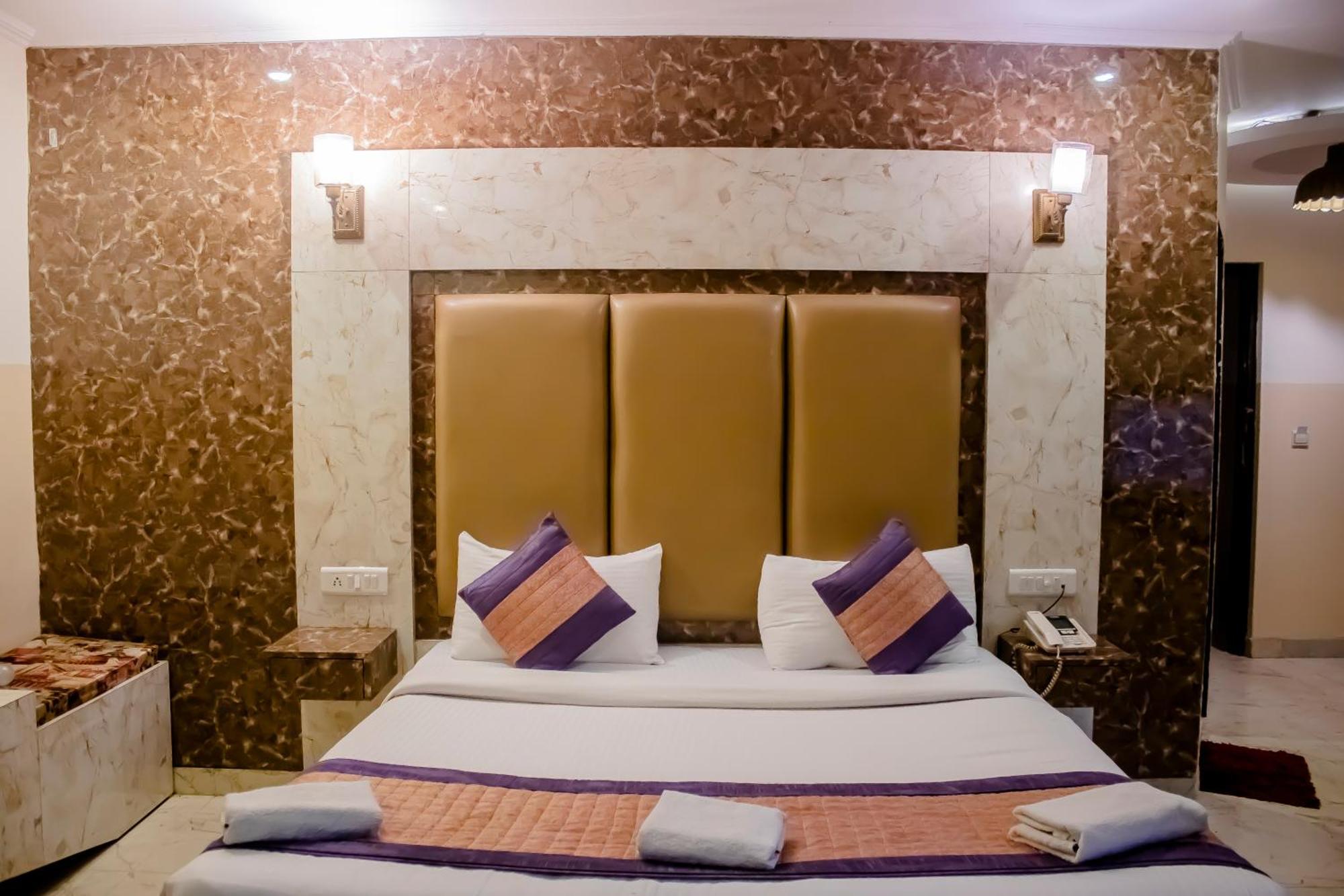 Hotel Airport City Near Delhi International Airport Új-Delhi Kültér fotó