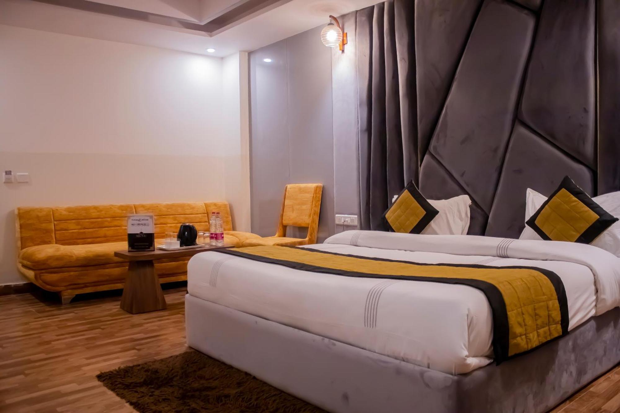 Hotel Airport City Near Delhi International Airport Új-Delhi Kültér fotó
