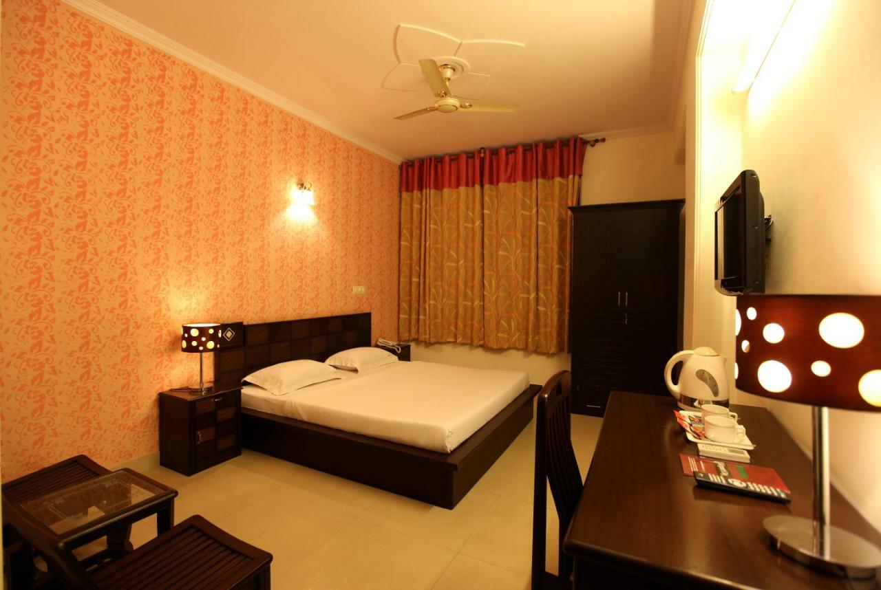 Hotel Airport City Near Delhi International Airport Új-Delhi Kültér fotó