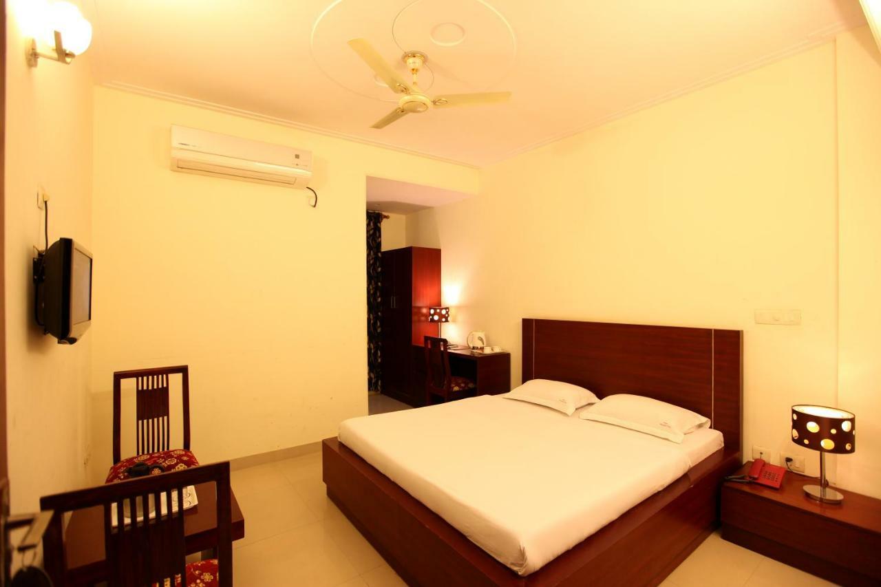 Hotel Airport City Near Delhi International Airport Új-Delhi Kültér fotó